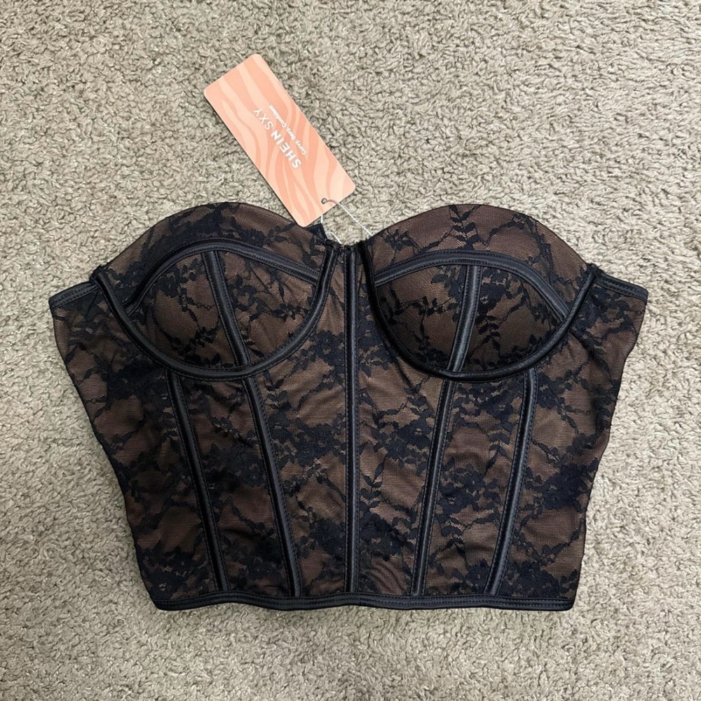 SHEIN SXY Lace Bustier Crop Tube Top